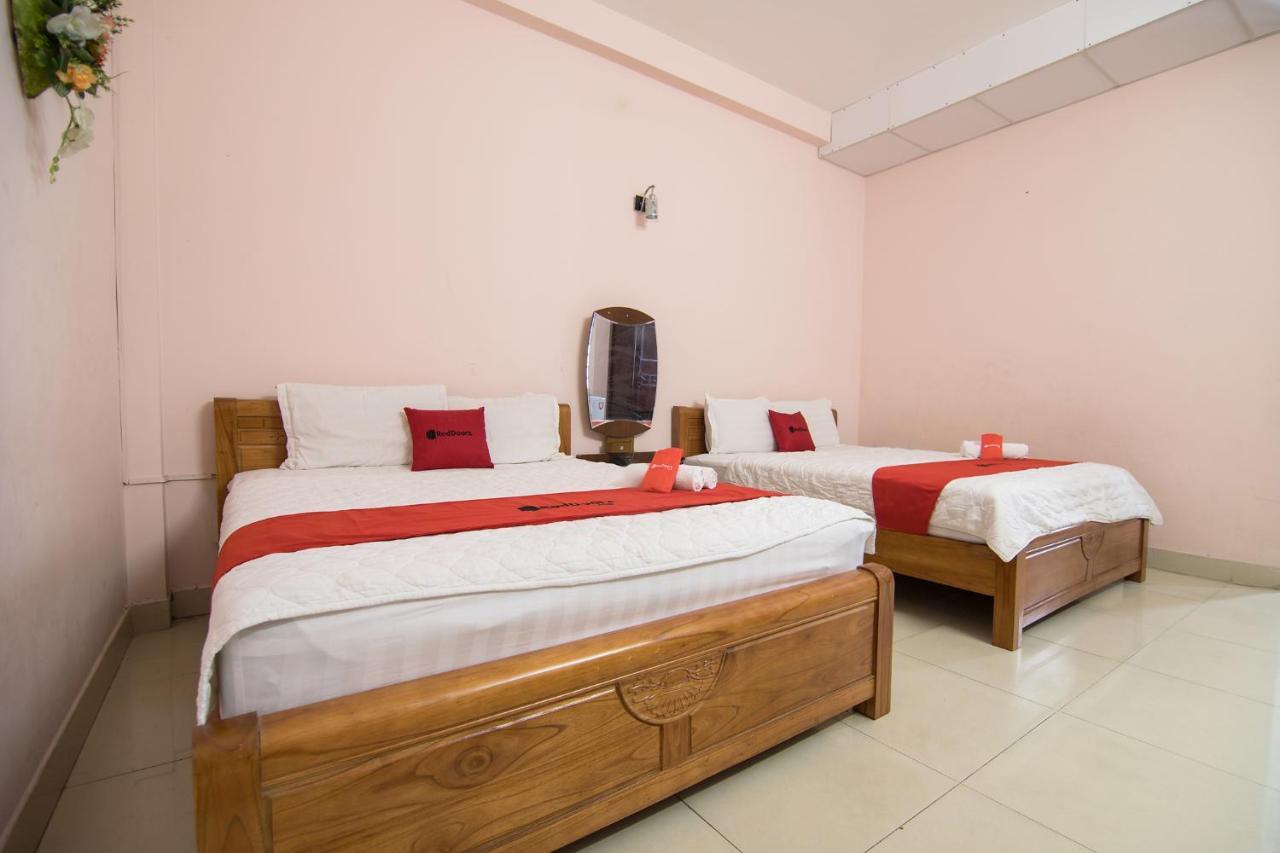 Reddoorz Plus Near Aeon Mall Tan Phu 2 Ho-Chi-Minh-Stadt Exterior foto
